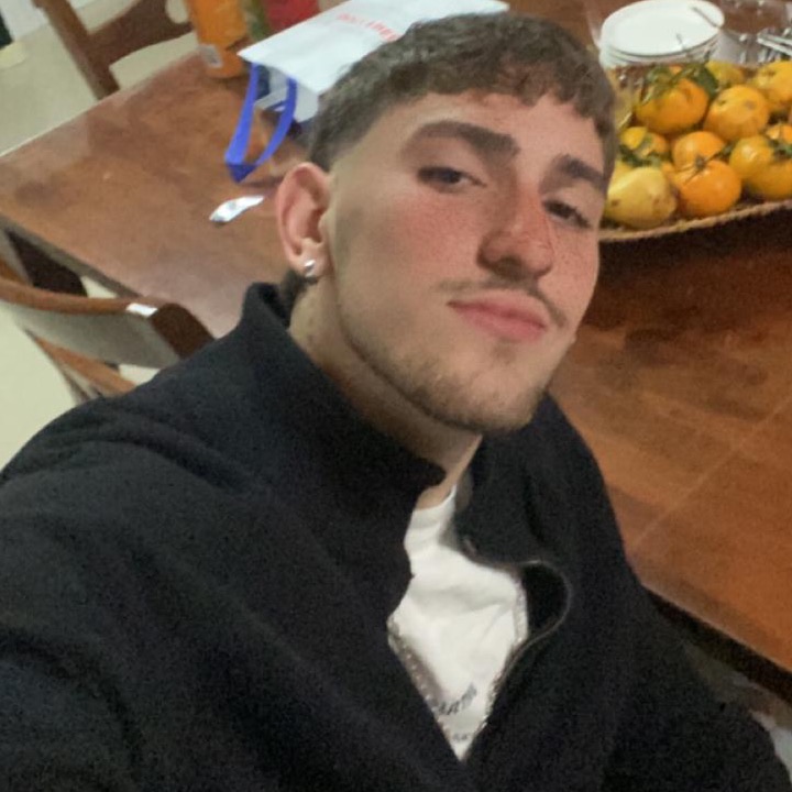 Luis Barros